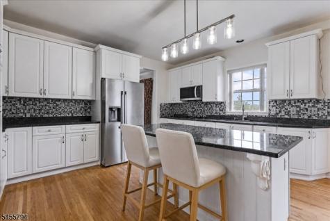 15 Dana Drive Andover NJ 07848