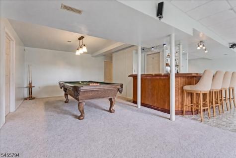 15 Dana Drive Andover NJ 07848