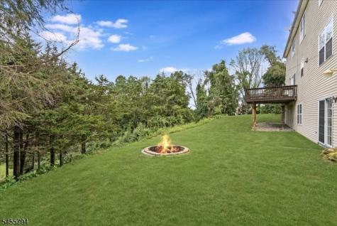 15 Dana Drive Andover NJ 07848