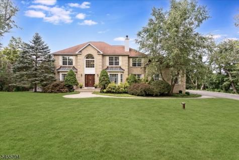 15 Dana Drive Andover NJ 07848