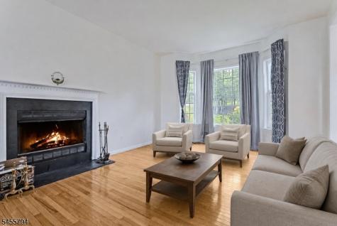 15 Dana Drive Andover NJ 07848
