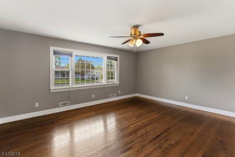 154 Mulberry Lane Middlesex NJ 08846