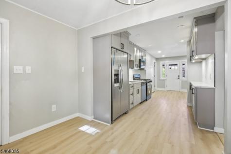 74 Nakomis Path Lincoln Park NJ 07035