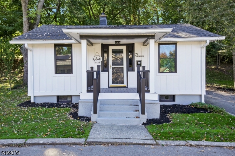 74 Nakomis Path Lincoln Park NJ 07035