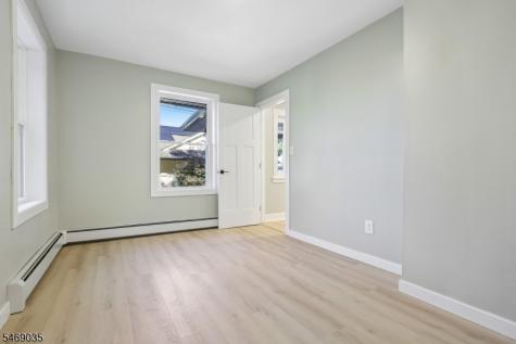 74 Nakomis Path Lincoln Park NJ 07035