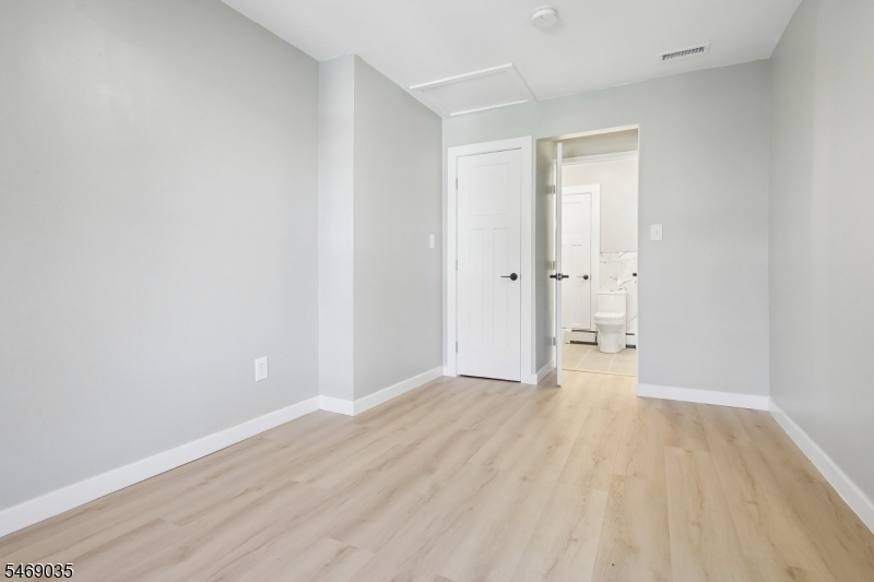 74 Nakomis Path Lincoln Park NJ 07035