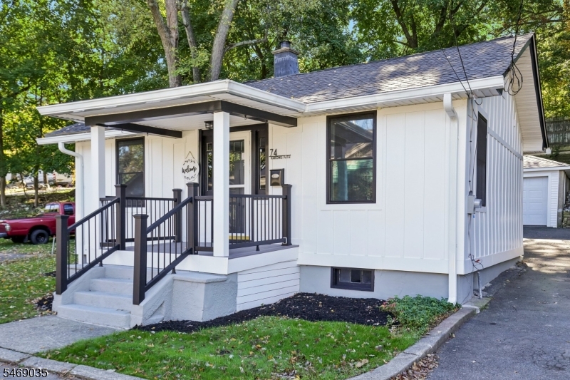74 Nakomis Path Lincoln Park NJ 07035
