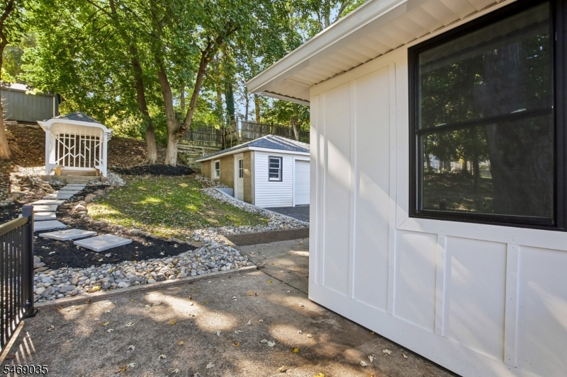 74 Nakomis Path Lincoln Park NJ 07035