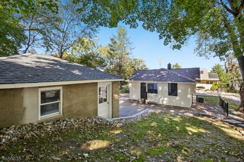 74 Nakomis Path Lincoln Park NJ 07035