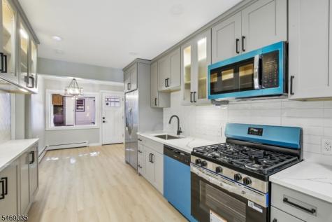 74 Nakomis Path Lincoln Park NJ 07035