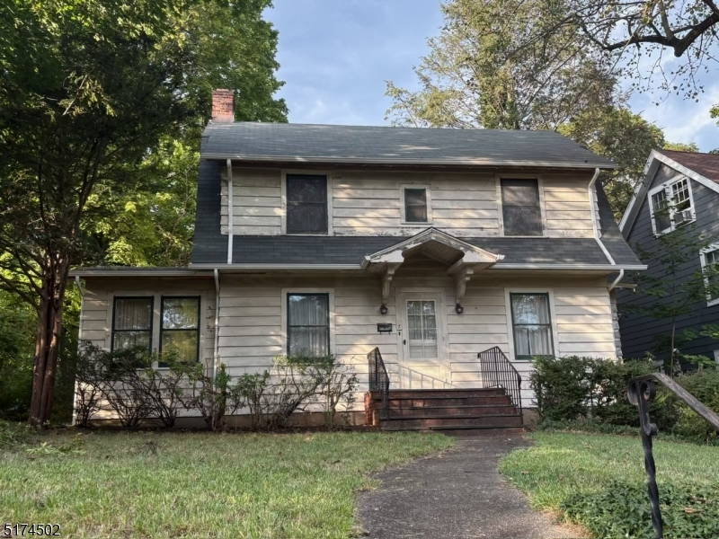 7 Nassau Road Montclair NJ 07043