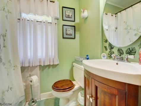 101 Lower Road Linden NJ 07036