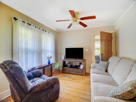 101 Lower Road Linden NJ 07036