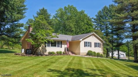 130 Cherryville Hollow Road Raritan NJ 08822