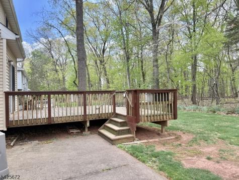 4 Scaletti Court Franklin NJ 08873