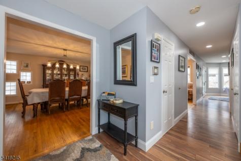 35 Turnberry Road Little Falls NJ 07424