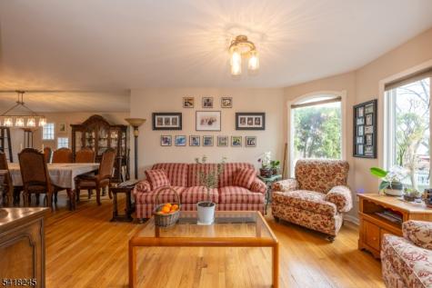 35 Turnberry Road Little Falls NJ 07424