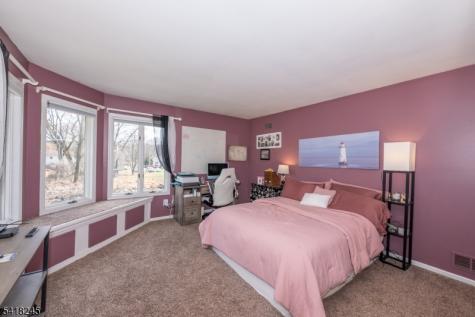 35 Turnberry Road Little Falls NJ 07424