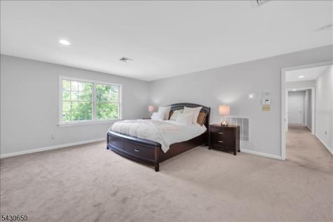 1020 Sunset Ridge Bridgewater NJ 08807
