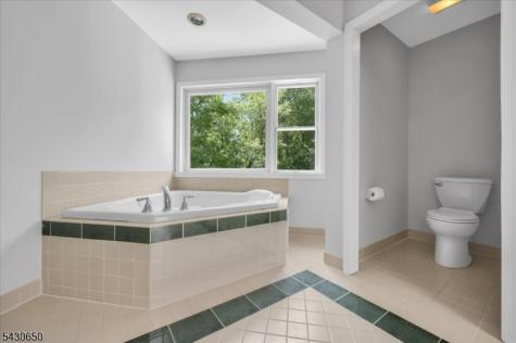 1020 Sunset Ridge Bridgewater NJ 08807