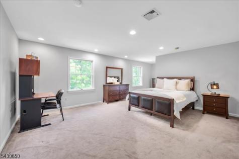 1020 Sunset Ridge Bridgewater NJ 08807