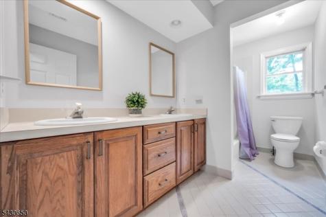 1020 Sunset Ridge Bridgewater NJ 08807