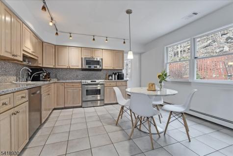 629 W Shore Trail Sparta NJ 07871