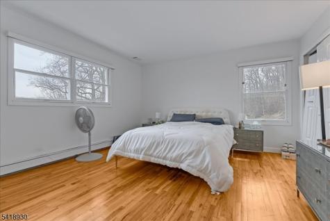629 W Shore Trail Sparta NJ 07871