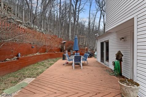 629 W Shore Trail Sparta NJ 07871