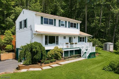 629 W Shore Trail Sparta NJ 07871