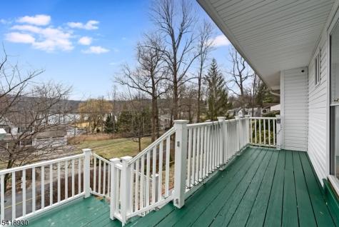 629 W Shore Trail Sparta NJ 07871