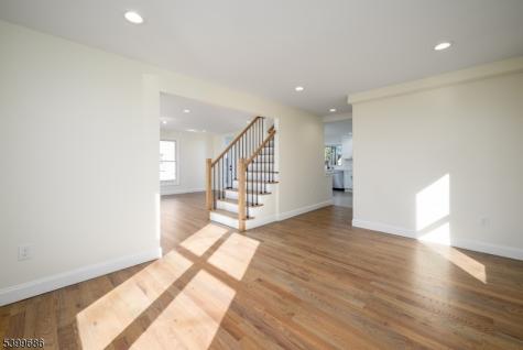 96 South Parkway Clifton NJ 07014