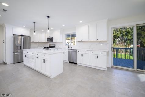 96 South Parkway Clifton NJ 07014
