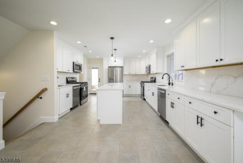 96 South Parkway Clifton NJ 07014