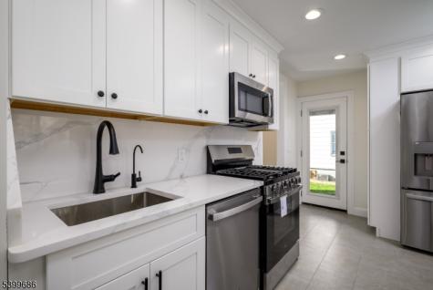 96 South Parkway Clifton NJ 07014