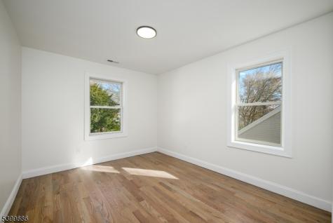 96 South Parkway Clifton NJ 07014