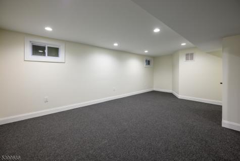 96 South Parkway Clifton NJ 07014