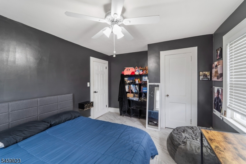 149 E Clay Avenue Roselle Park NJ 07204