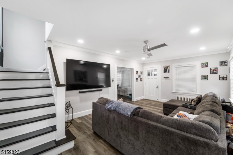149 E Clay Avenue Roselle Park NJ 07204