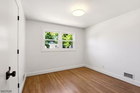 511 Locust Avenue Garwood NJ 07027