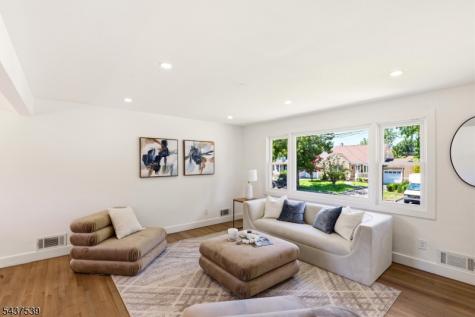 511 Locust Avenue Garwood NJ 07027
