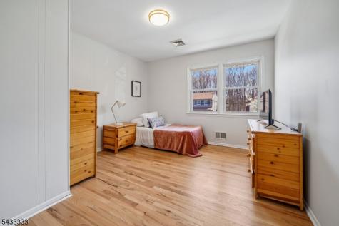 3 Carol Court Cranford NJ 07016