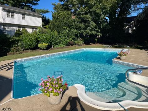 3 Carol Court Cranford NJ 07016