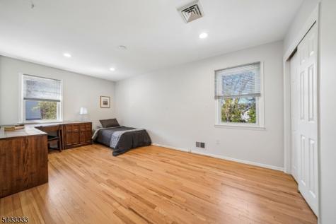3 Carol Court Cranford NJ 07016