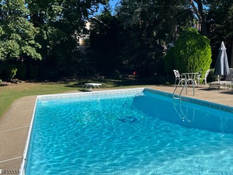 3 Carol Court Cranford NJ 07016