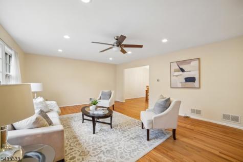 3 Carol Court Cranford NJ 07016