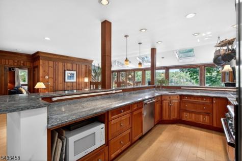 134 Cedar Lake Denville NJ 07834
