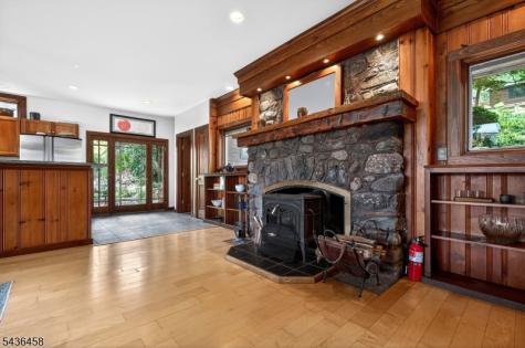 134 Cedar Lake Denville NJ 07834