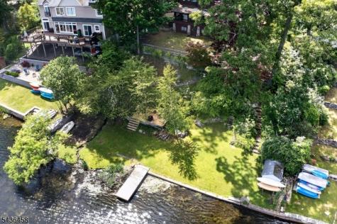 134 Cedar Lake Denville NJ 07834