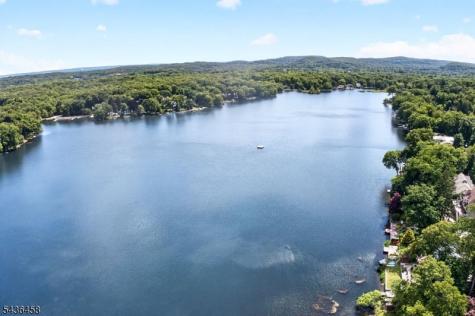 134 Cedar Lake Denville NJ 07834
